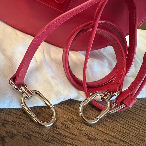 NWT!NEW!Furla Metropolis S Top Handle Round Crossbody -Smooth Leather Red - Picture 11 of 16